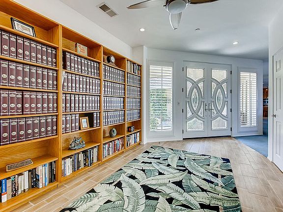 2nd image of 10824 San Antonio Way