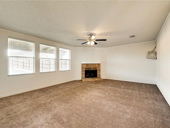 5th image of 607 Marbury Way