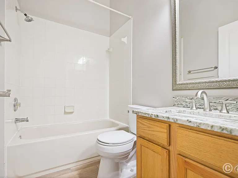 6123 Fishhawk Crossing Blvd — Photo 20