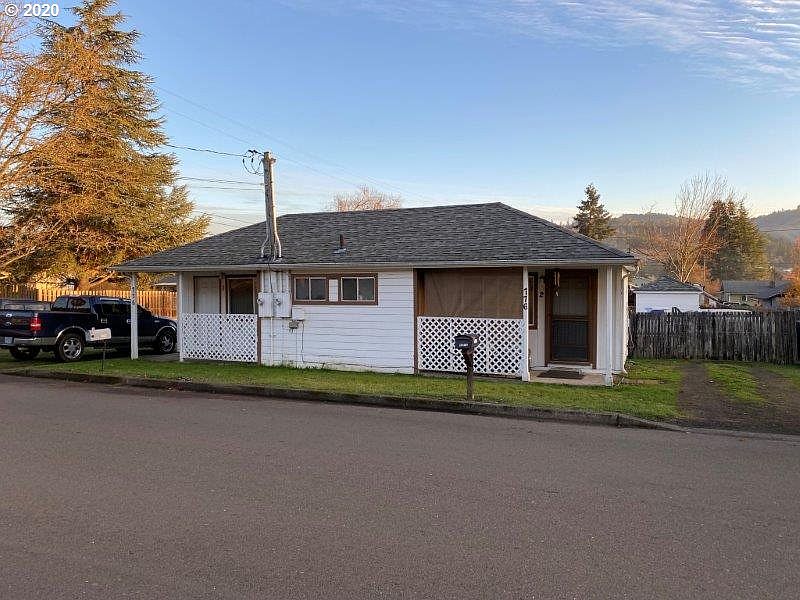 1st image of 776 E 4th Ave