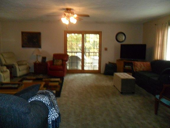 5th image of 108 Wyandotte Dr