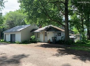 1171 Orchard Dr, Marshall, MI