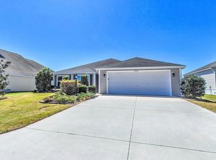 3332 Rohan Rd, Oxford, FL 34484