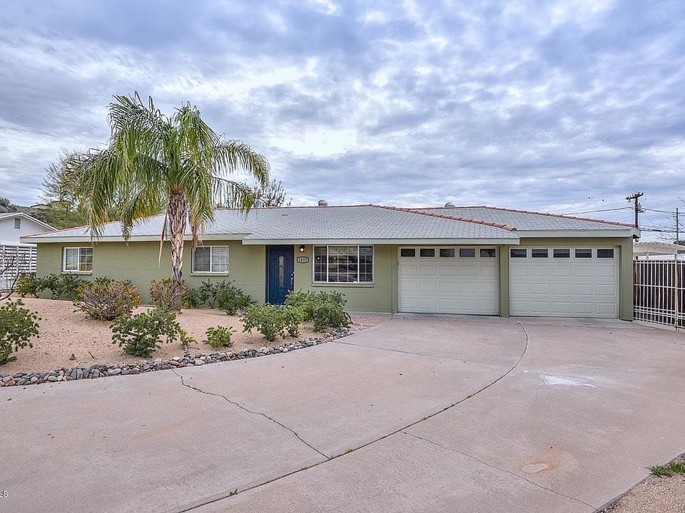 1st image of 1217 E Echo Ln
