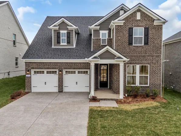 240 Pin High Dr, Mount Juliet, TN 37122