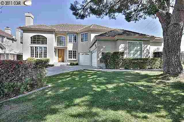1st image of 222 Dove Creek Ln