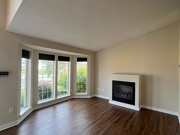 2nd image of 1404 E Sharpsburg Ave