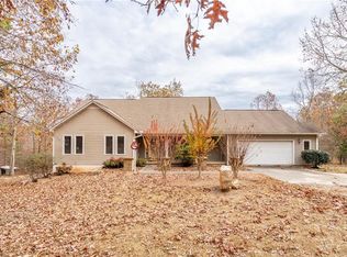 74 Tipperary Dr NE, Adairsville, GA 30103