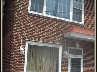 215 W Ridge St, Lansford, PA 18232