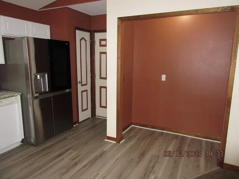 2025 Catline Cir — Photo 8