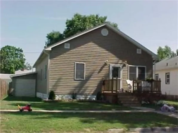 3107 Avenue H, Fort Madison, IA 52627