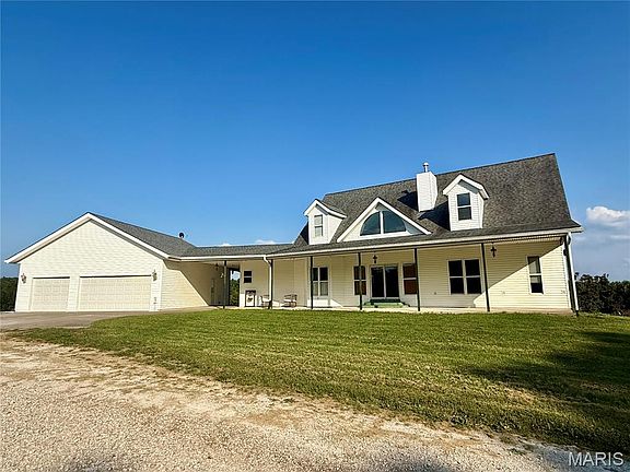 4th image of 28875 Collins Ln
