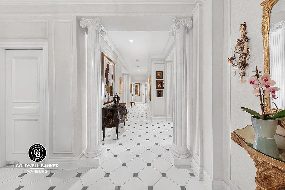 475 Park Ave APT 8A photo 1