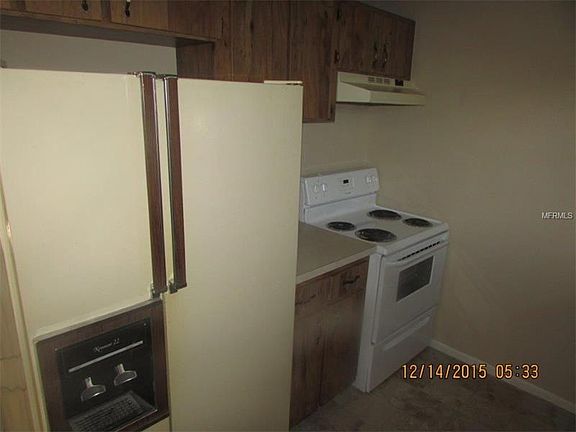 3rd image of 1406 E Yukon St
