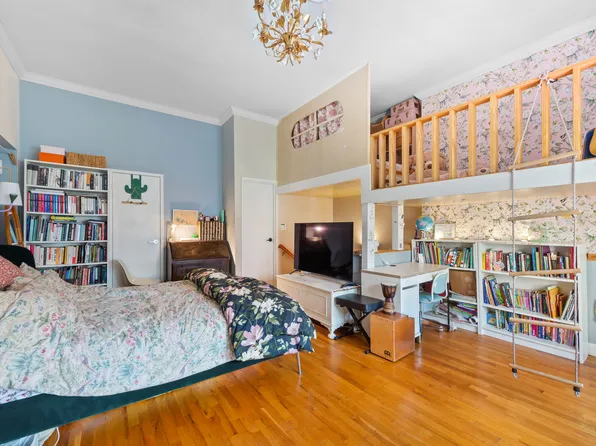 261 West 71st Street image 7 of 13