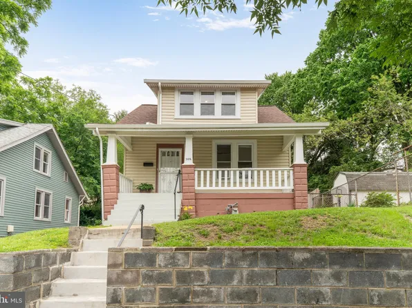 3108 Bunker Hill Rd, Mount Rainier, MD 20712