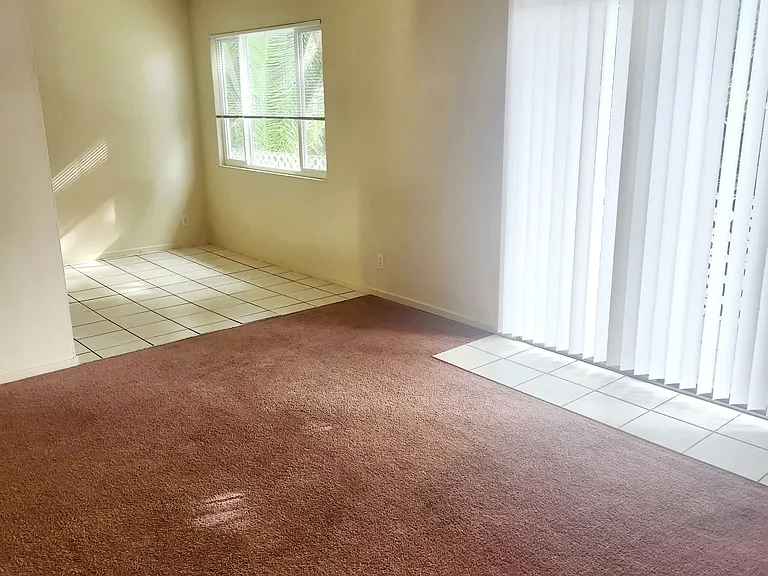 2125 10th Ave #10 — Photo 12