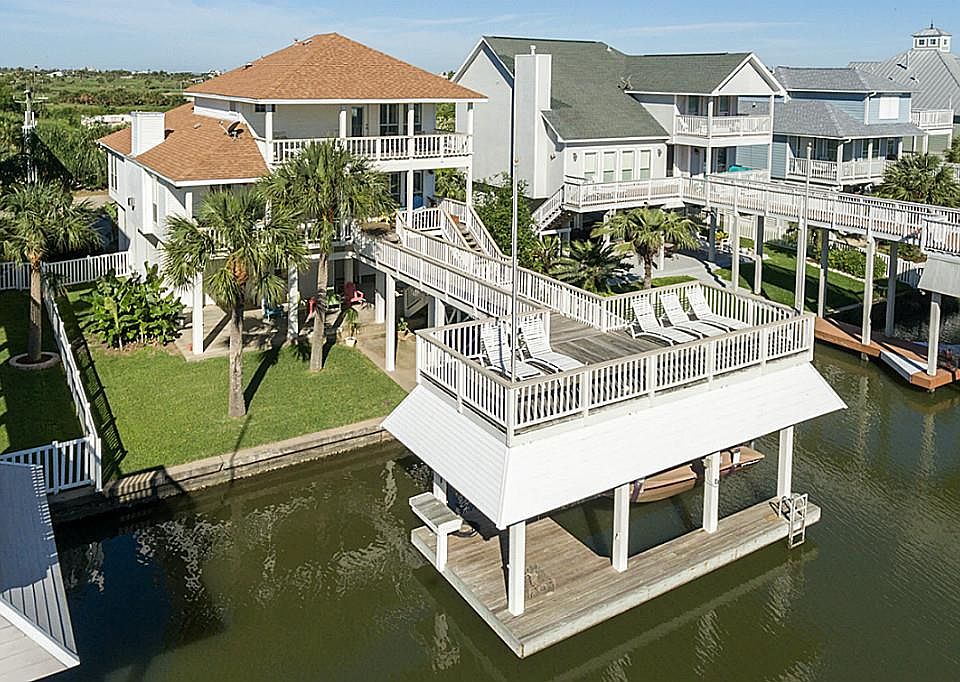 1st image of 3611 Cove Ln