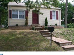 121 Ashbourne Ave, Lindenwold, NJ 08021