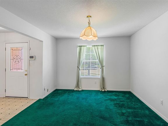 5th image of 11014 Malden Dr