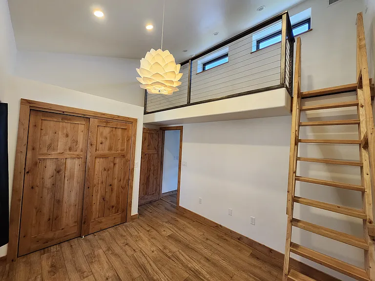 432 Amy Ct #1 — Photo 6