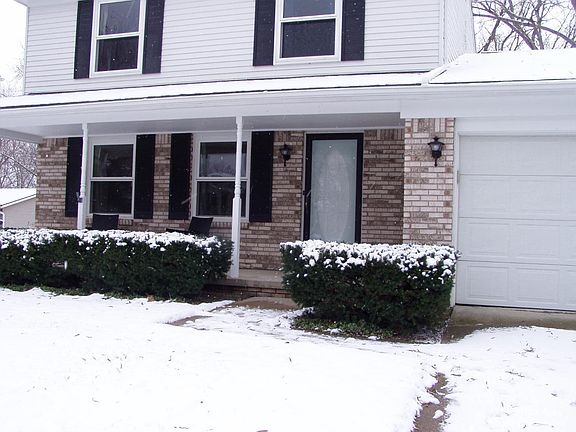 2nd image of 7814 Ramblewood St
