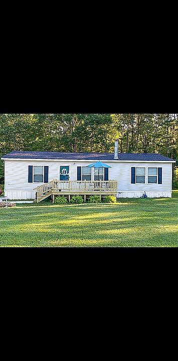 1st image of 305 Woodland Dr
