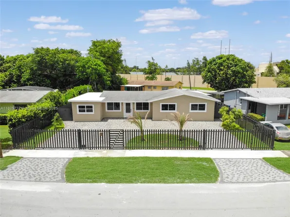 801 NW 172nd Ter, Miami Gardens, FL 33169