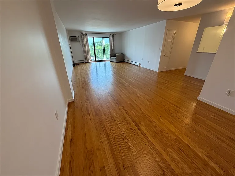 151 Coolidge Ave #404 — Photo 2
