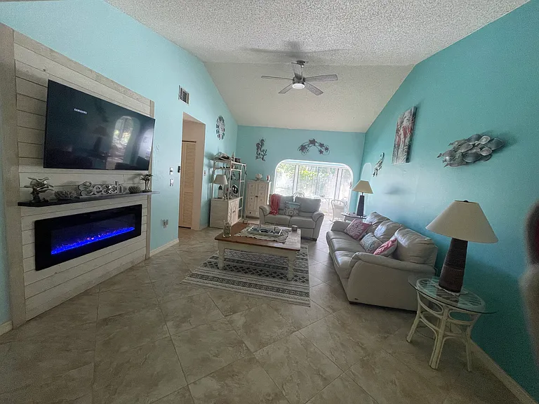 243 Southampton Ln #273 — Photo 20