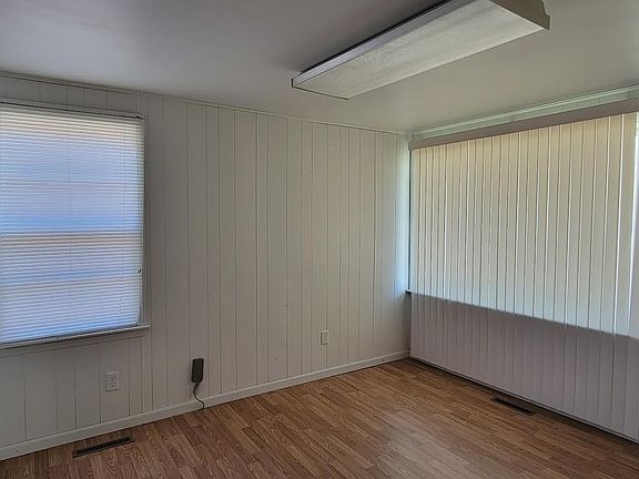 4th image of 606 S Euclid Ave