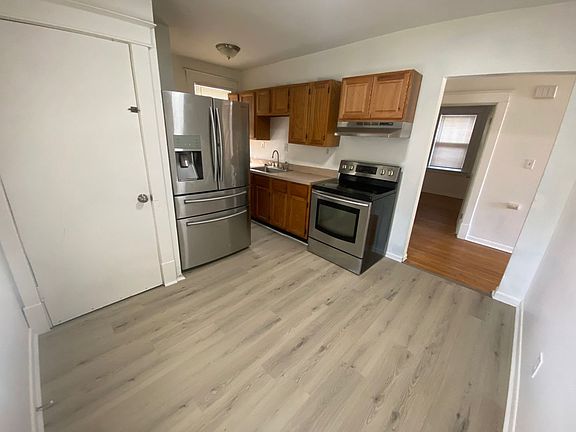 3rd image of 3113 Elsworth Pl