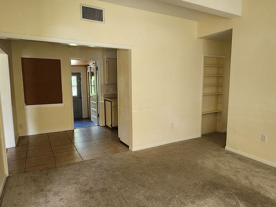 1st image of 1716 30th Ave