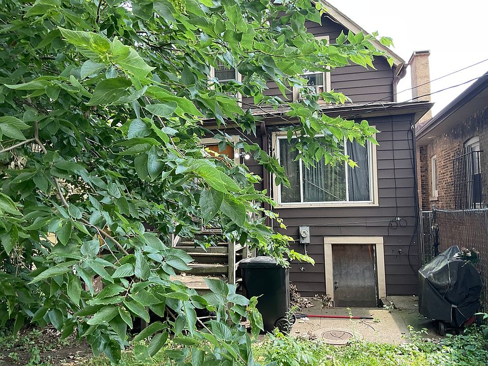 2nd image of 7528 S Merrill Ave