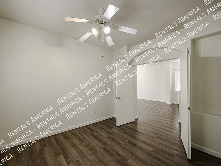 8757 E Lomita Ave — Photo 11