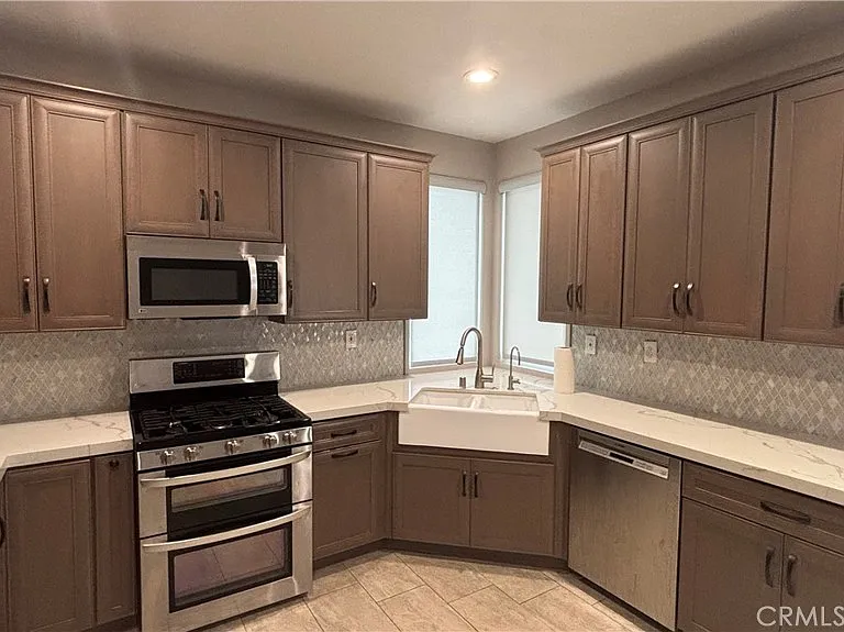 5838 Mimosa Ct — Photo 4