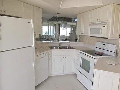 4th image of 3870 N A1a #501