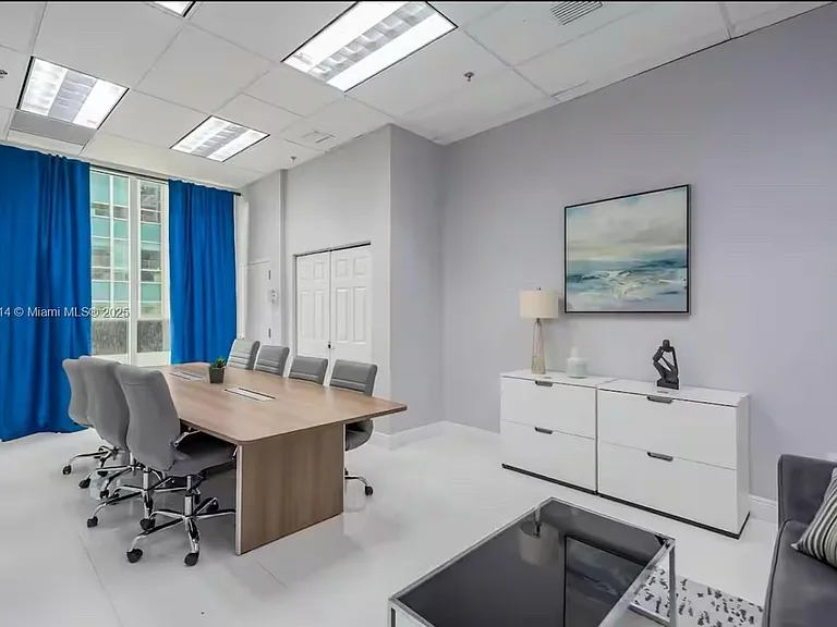 1200 Brickell Bay Dr #3220 — Photo 38