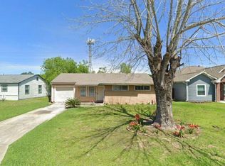 5731 Rue St, Houston, TX 77033