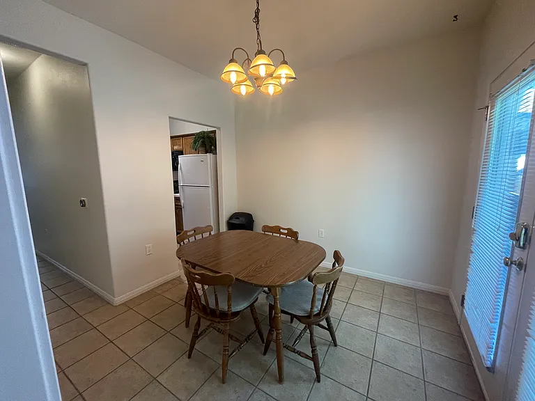 1164 Waller St — Photo 5