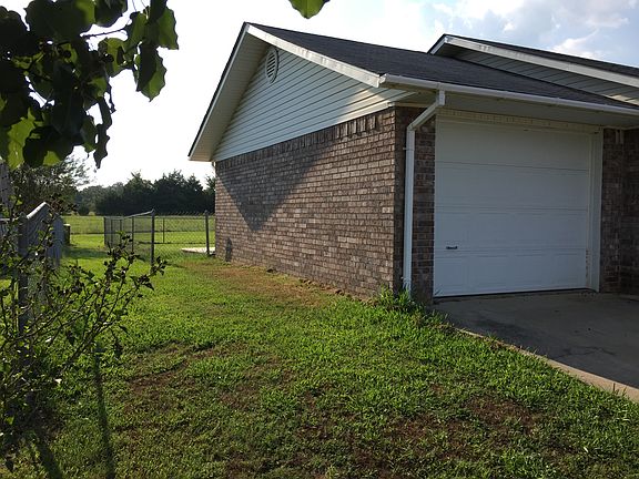 5th image of 1772 Cindy Ave