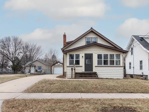817 7th Ave SE, Rochester, MN 55904