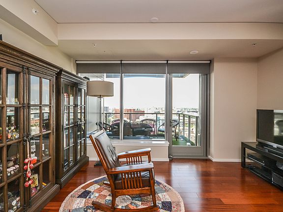 5th image of 1155 S Grand Ave APT 1402