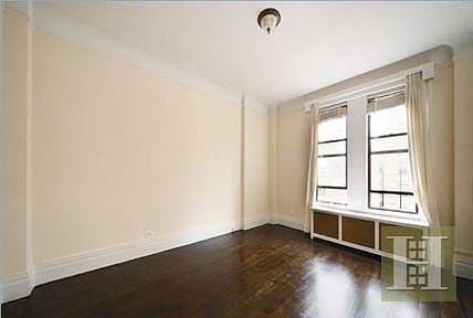 5th image of 260 W 72nd St APT 12A