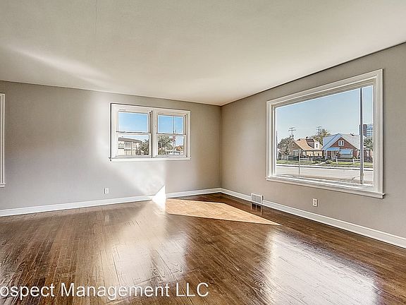 4th image of 9603 W Oklahoma Ave #8948077