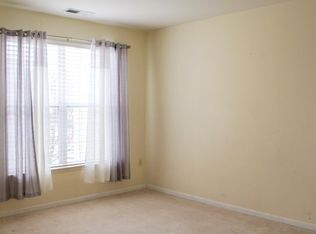 20901 Cedarpost Sq UNIT 202, Ashburn, VA 20147