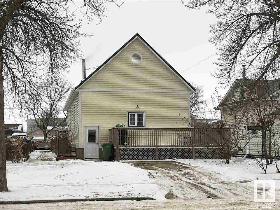 1st image of 4812 52nd Ave