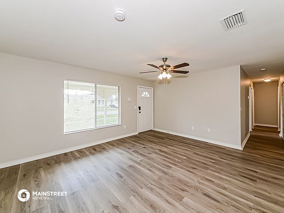4th image of 6816 Carovel Ave