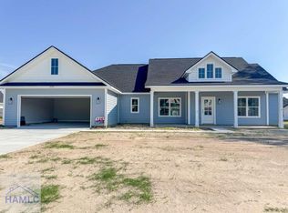 225 Cottage Loop, Midway, GA 31320
