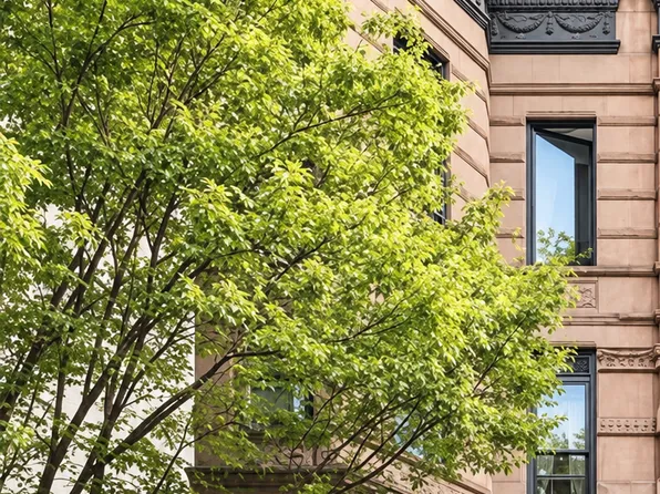 71 West 89th Street